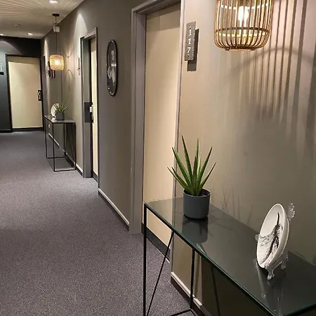 Logis Le Miramont Hotel