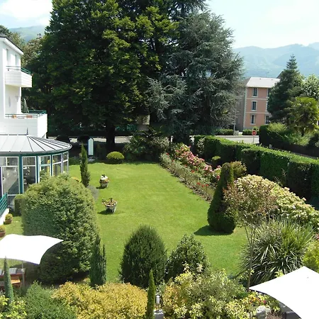 Logis Le Miramont Hotel