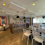 Hotel Logis Le Miramont 3*