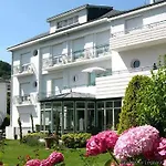 Hotel Logis Le Miramont